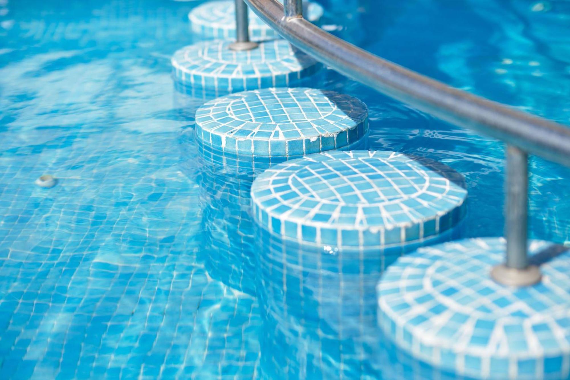 Hotel Illot Suites 칼라 라트자다 외부 사진