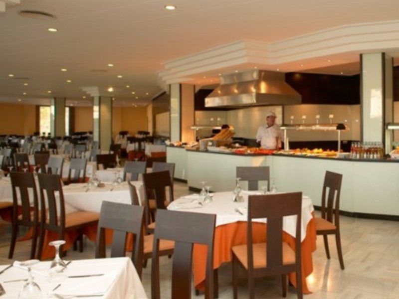 Hotel Illot Suites 칼라 라트자다 외부 사진