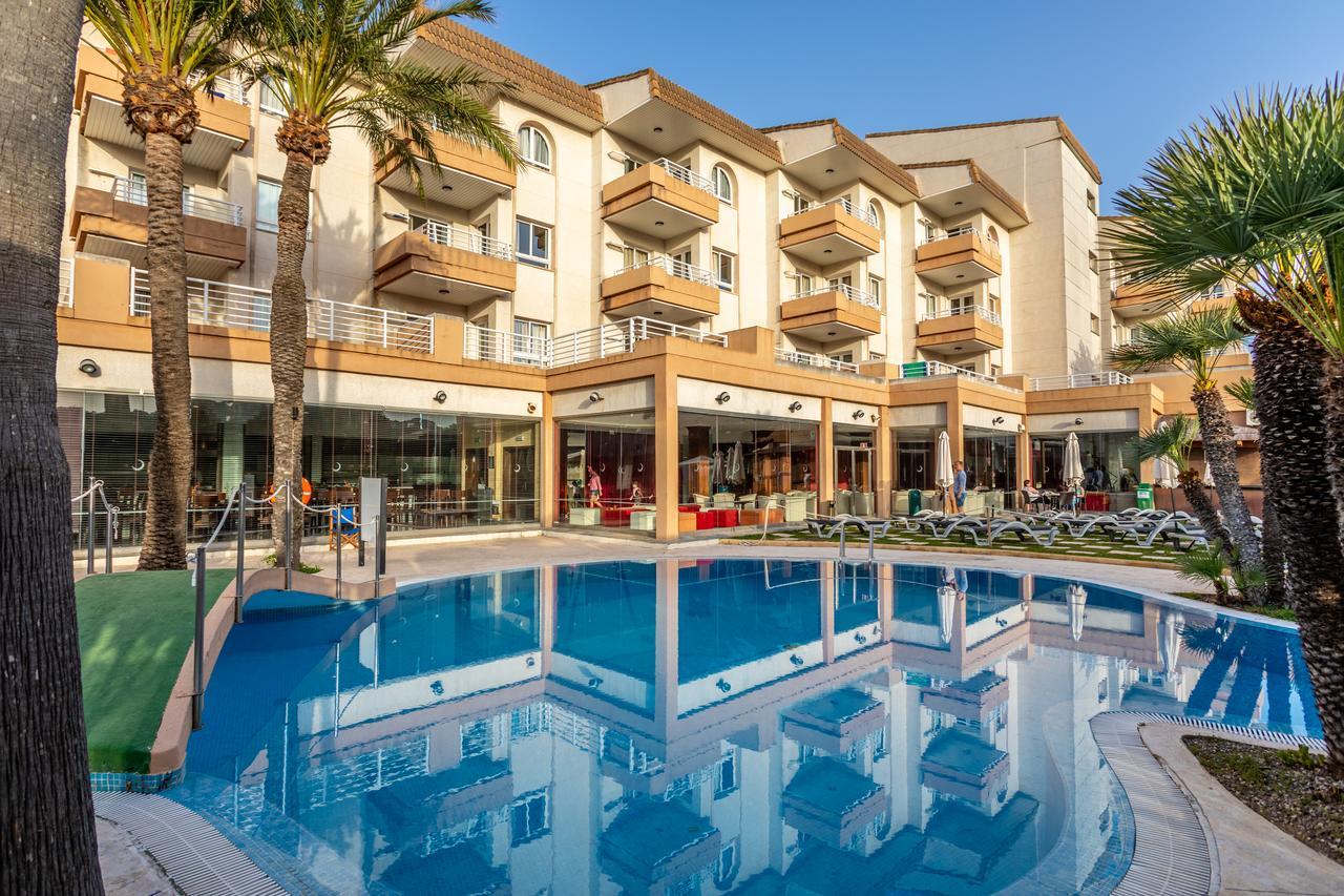 Hotel Illot Suites 칼라 라트자다 외부 사진
