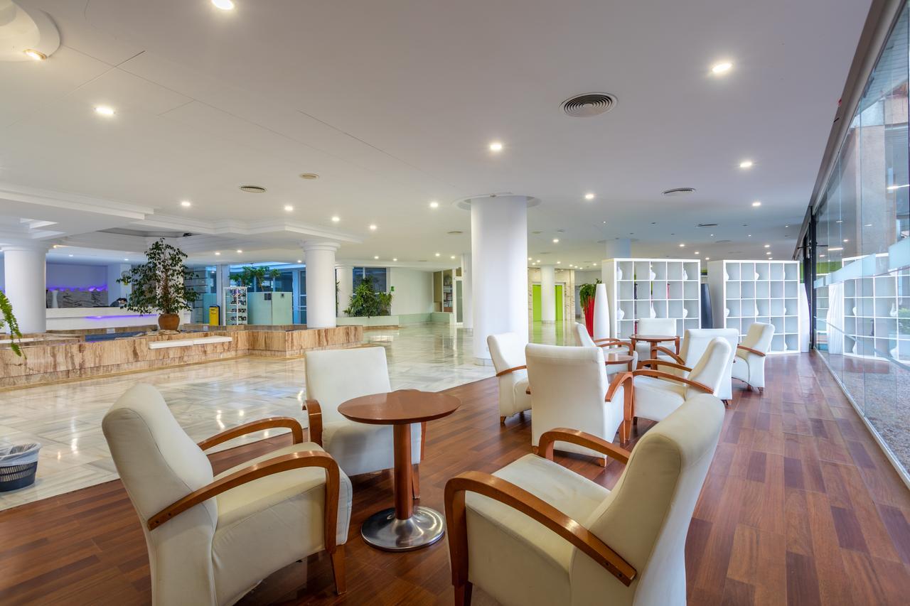 Hotel Illot Suites 칼라 라트자다 외부 사진